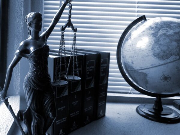 XRP’s Legal Battles and Their Effect on Investors